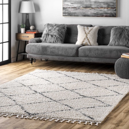 Nuloom Jessie Moroccan Lattice Tassel Area Rug 6ft 7in x 9ft GCDI08A-6709